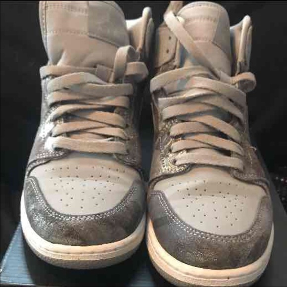 Air Jordan size 6youth - Picture 2 of 3